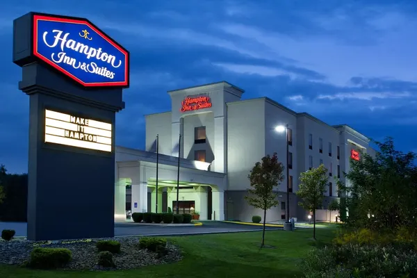 Photo 1 - Hampton Inn & Suites Grove City