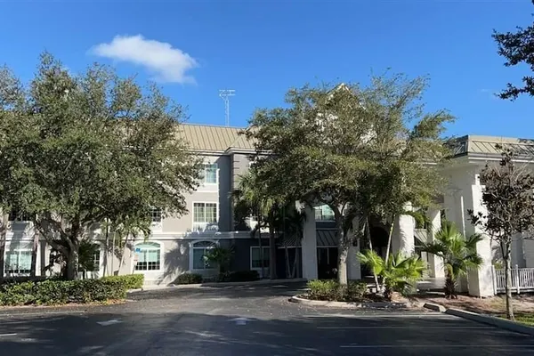 Photo 1 - Flamingo inn and suites