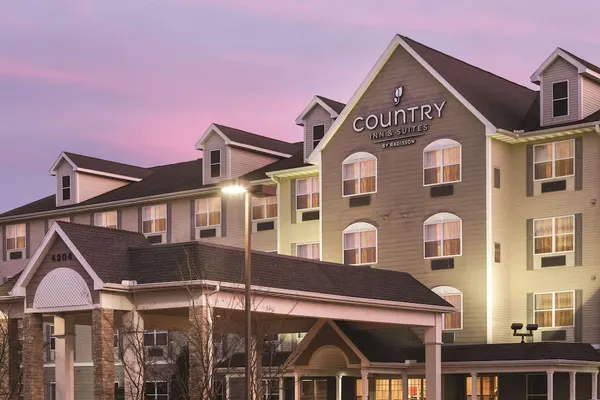 Photo 1 - Country Inn & Suites by Radisson, Bentonville South - Rogers, AR