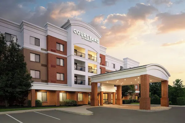 Photo 1 - Courtyard by Marriott Dayton-University of Dayton