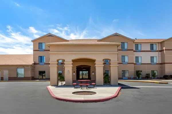 Photo 1 - Comfort Inn And Suites