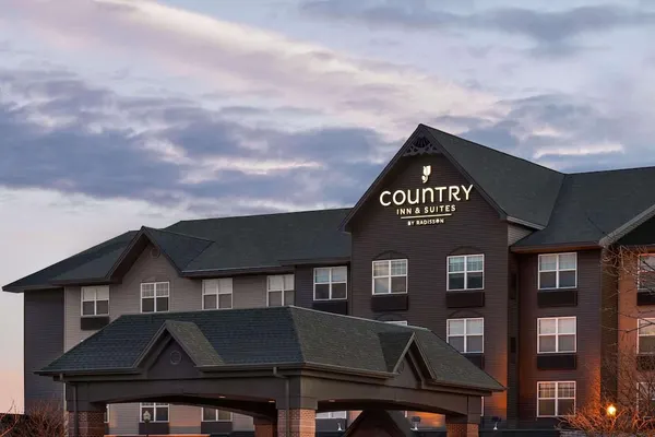 Photo 1 - Country Inn & Suites by Radisson, Boise West, ID