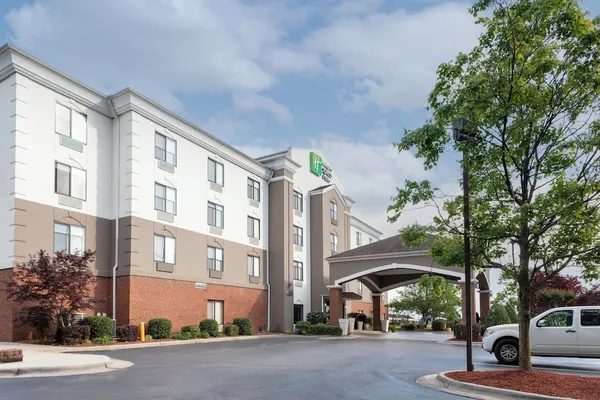 Photo 1 - Holiday Inn Express & Suites Roanoke Rapids SE, an IHG Hotel