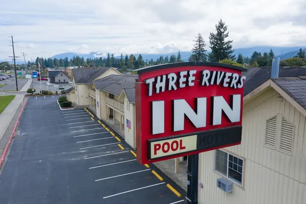 Photo 1 - Three Rivers Inn