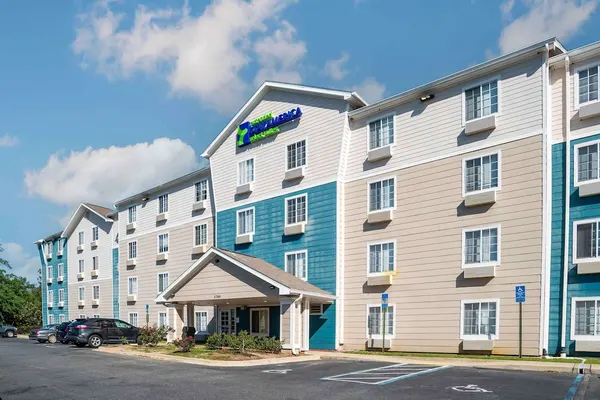 Photo 1 - Extended Stay America Select Suites - Tallahassee - Northwest