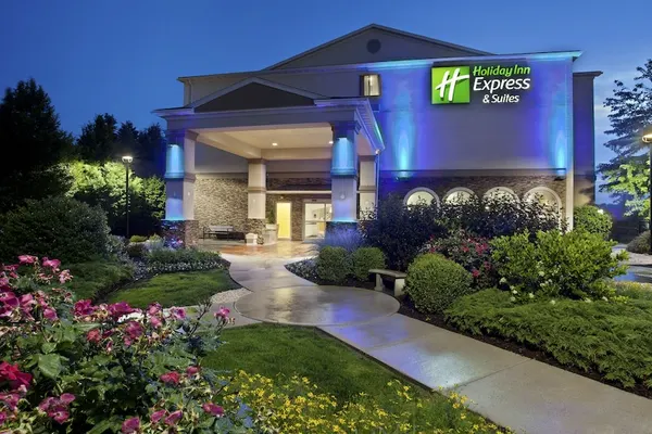 Photo 1 - Holiday Inn Express & Suites Allentown West, an IHG Hotel