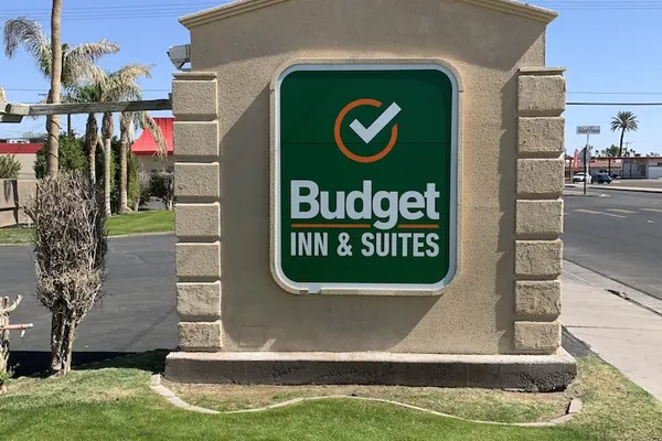 Photo 1 - Budget Inn and Suites El Centro