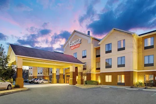 Photo 1 - Fairfield Inn & Suites by Marriott Lafayette South