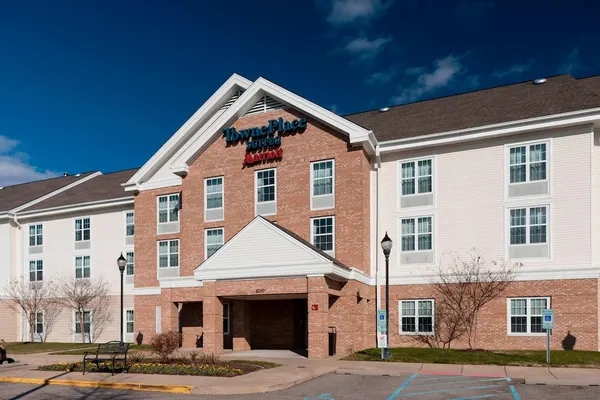 Photo 1 - TownePlace Suites by Marriott Suffolk Chesapeake