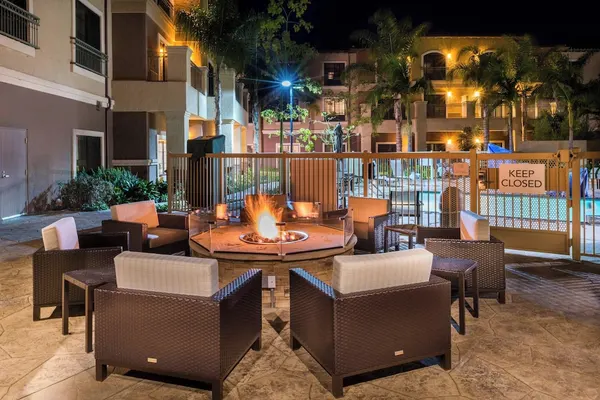 Photo 1 - Courtyard by Marriott San Luis Obispo