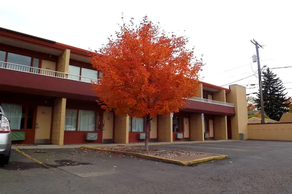 Photo 1 - Travelodge by Wyndham Kalispell