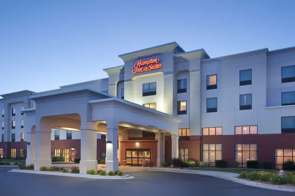 Photo 1 - Hampton Inn & Suites Pocatello