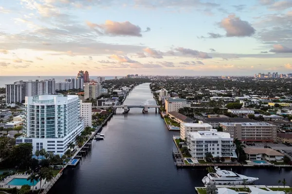 Photo 1 - Residence Inn by Marriott Fort Lauderdale Intracoastal/Il Lugano