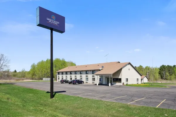 Photo 1 - America's Quality Inn & Suites - Finlayson