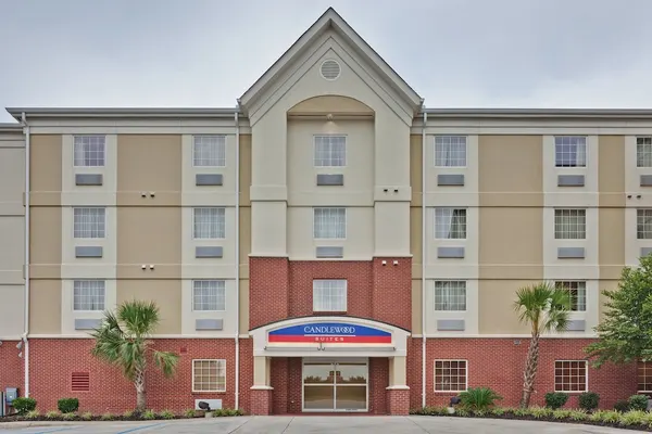 Photo 1 - Candlewood Suites Hattiesburg by IHG