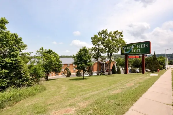 Photo 1 - Scenic Hills Inn