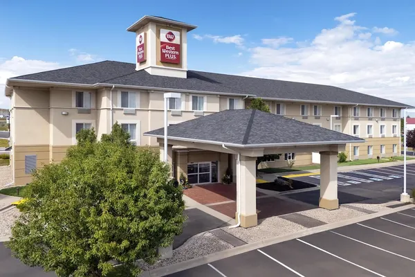 Photo 1 - Best Western Plus Frontier Inn