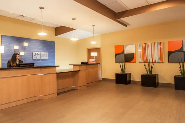 Photo 1 - Holiday Inn Express & Suites Fort Lauderdale Airport South by IHG