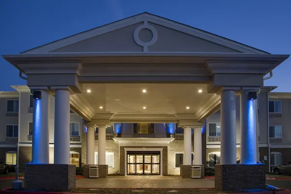 Photo 1 - Holiday Inn Express Hotel & Suites Oklahoma City - Bethany by IHG
