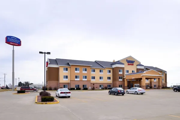 Photo 1 - Fairfield Inn & Suites by Marriott Bloomington