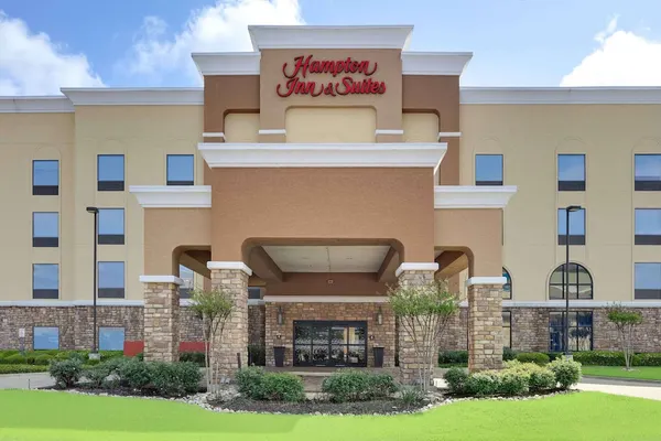 Photo 1 - Hampton Inn & Suites Dallas-Arlington-South