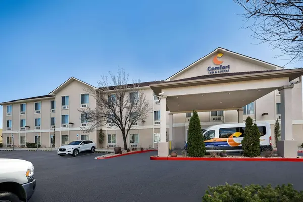 Photo 1 - Comfort Inn & Suites Airport