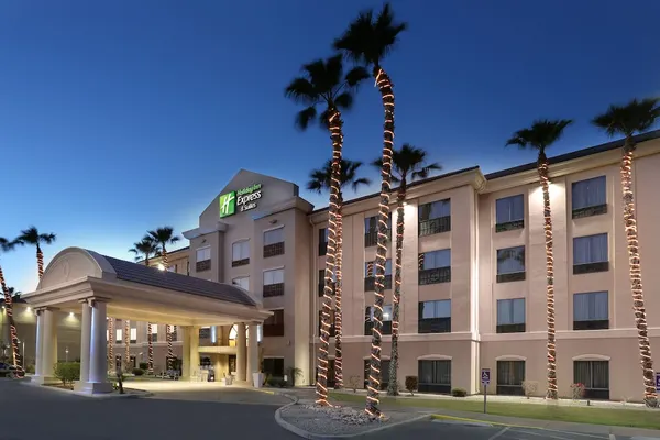 Photo 1 - Holiday Inn Express & Suites Yuma, an IHG Hotel