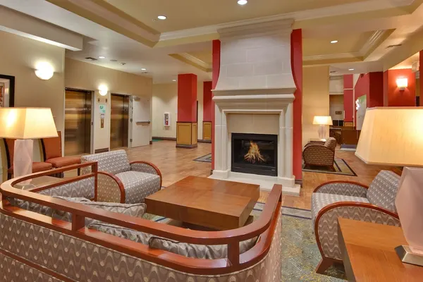 Photo 1 - Holiday Inn & Suites Bakersfield