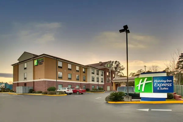 Photo 1 - Holiday Inn Express & Suites Laurel, an IHG Hotel