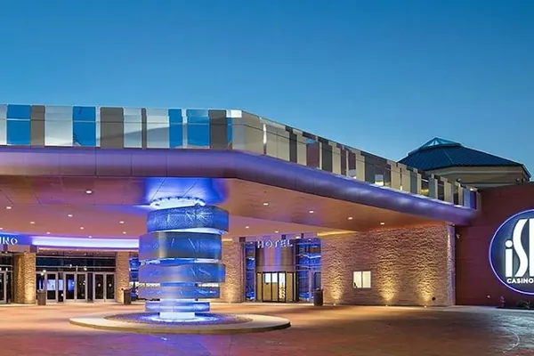 Photo 1 - Isle Casino Hotel - Bettendorf