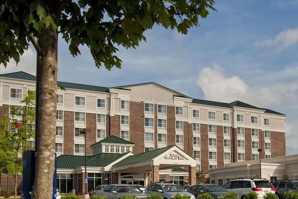 Photo 1 - Hilton Garden Inn Durham Southpoint