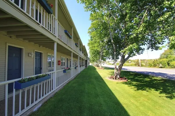 Photo 1 - Pier 7 Condominiums