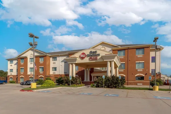 Photo 1 - Best Western Plus Sweetwater Inn & Suites