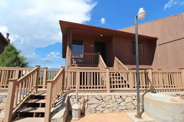 Photo 1 - Crown Point Resort