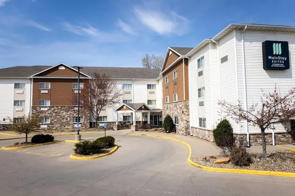 Photo 1 - MainStay Suites Coralville - Iowa City