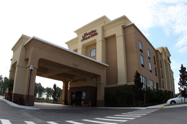 Photo 1 - Hampton Inn & Suites Orlando-John Young Pkwy/S. Park