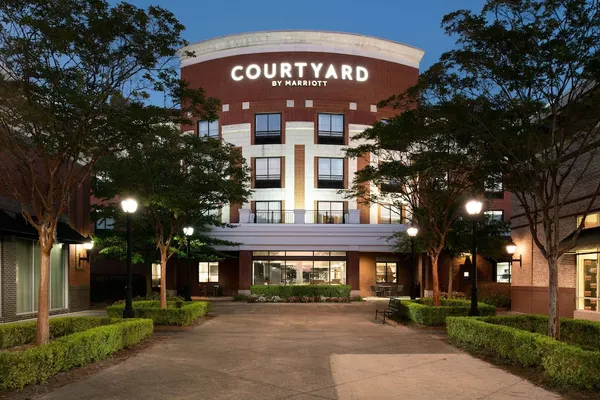 Photo 1 - Courtyard by Marriott Collierville