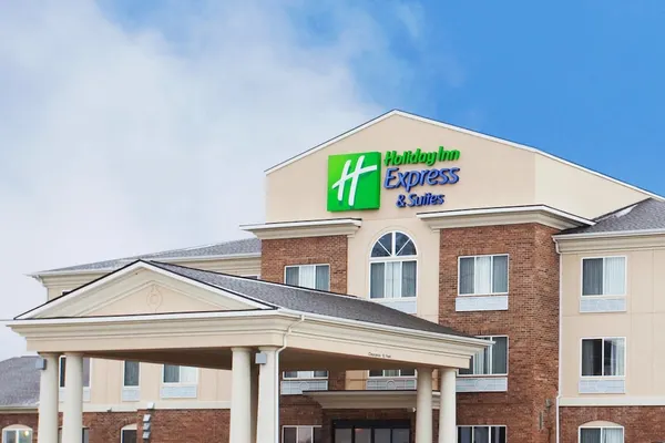 Photo 1 - Holiday Inn Express & Suites Mattoon, an IHG Hotel