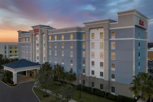 Photo 1 - Hampton Inn & Suites Lakeland-South Polk Parkway