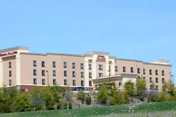 Photo 1 - Hampton Inn & Suites Sevierville @ Stadium Drive