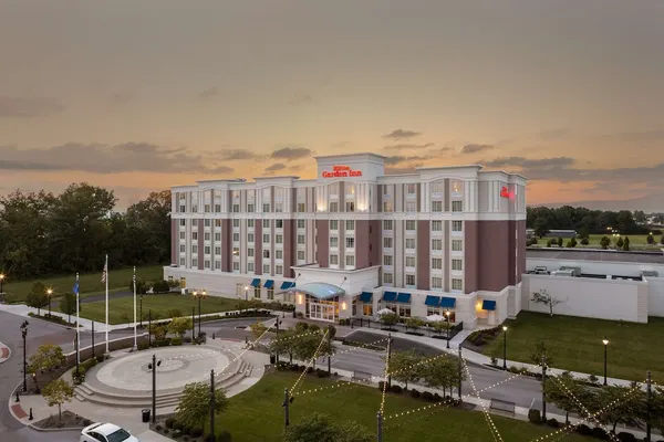 Photo 1 - Hilton Garden Inn Toledo Perrysburg