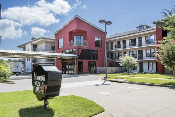 Photo 1 - Markham House Suites - Little Rock Medical Center