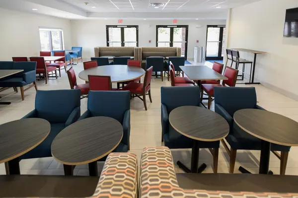 Photo 1 - Holiday Inn Express & Suites Lexington NW-The Vineyard by IHG