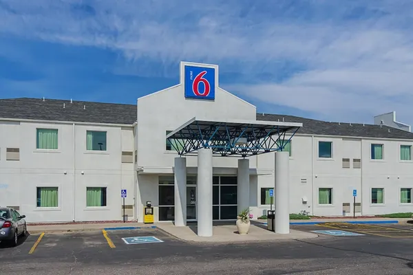 Photo 1 - Motel 6 Wheatland, WY