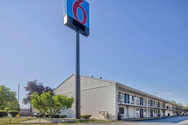 Photo 1 - Motel 6 Hammond, IN - Chicago Area