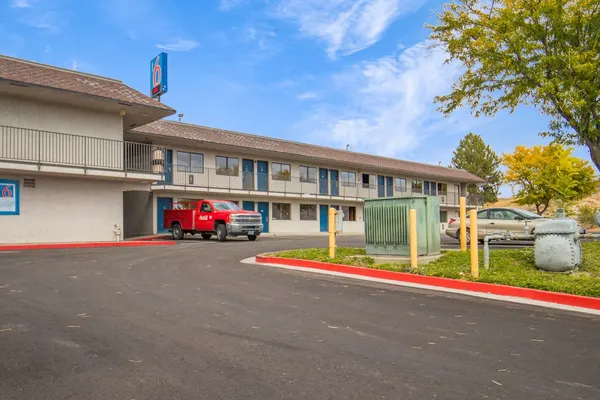 Photo 1 - Motel 6 Elko, NV