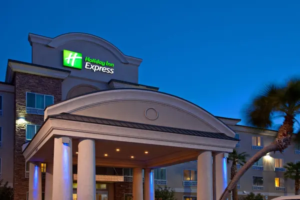 Photo 1 - Holiday Inn Express Las Vegas - Stadium Area