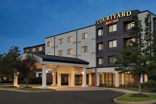 Photo 1 - Courtyard by Marriott Philadelphia Montgomeryville