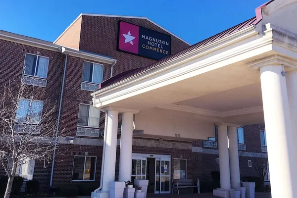 Photo 1 - Magnuson Hotel Commerce