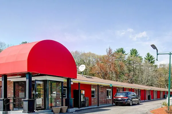 Photo 1 - Econo Lodge Sharon - Foxborough